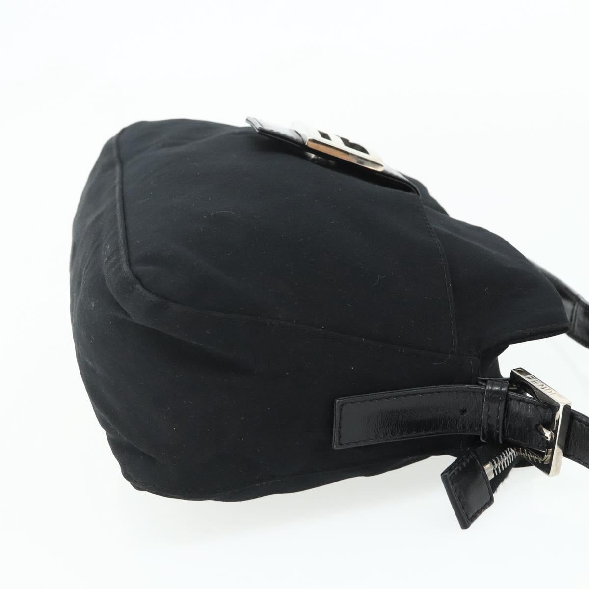 Mamma Baguette-Schultertasche aus Nylon, Schwarz/Silber