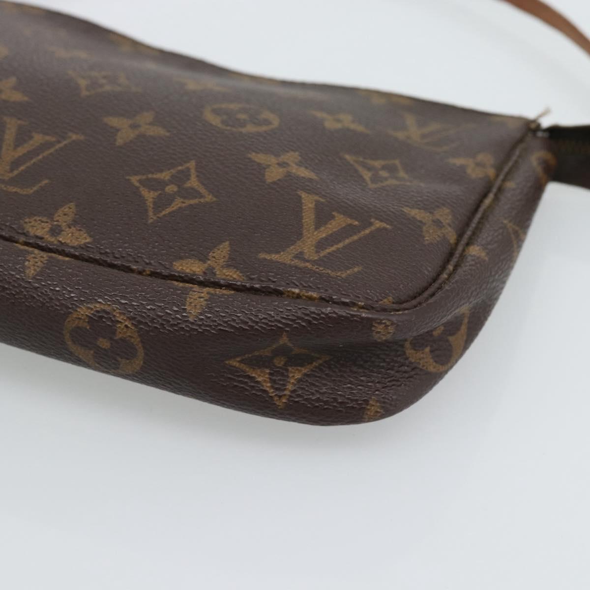 Monogram-Accessoire-Täschchen
