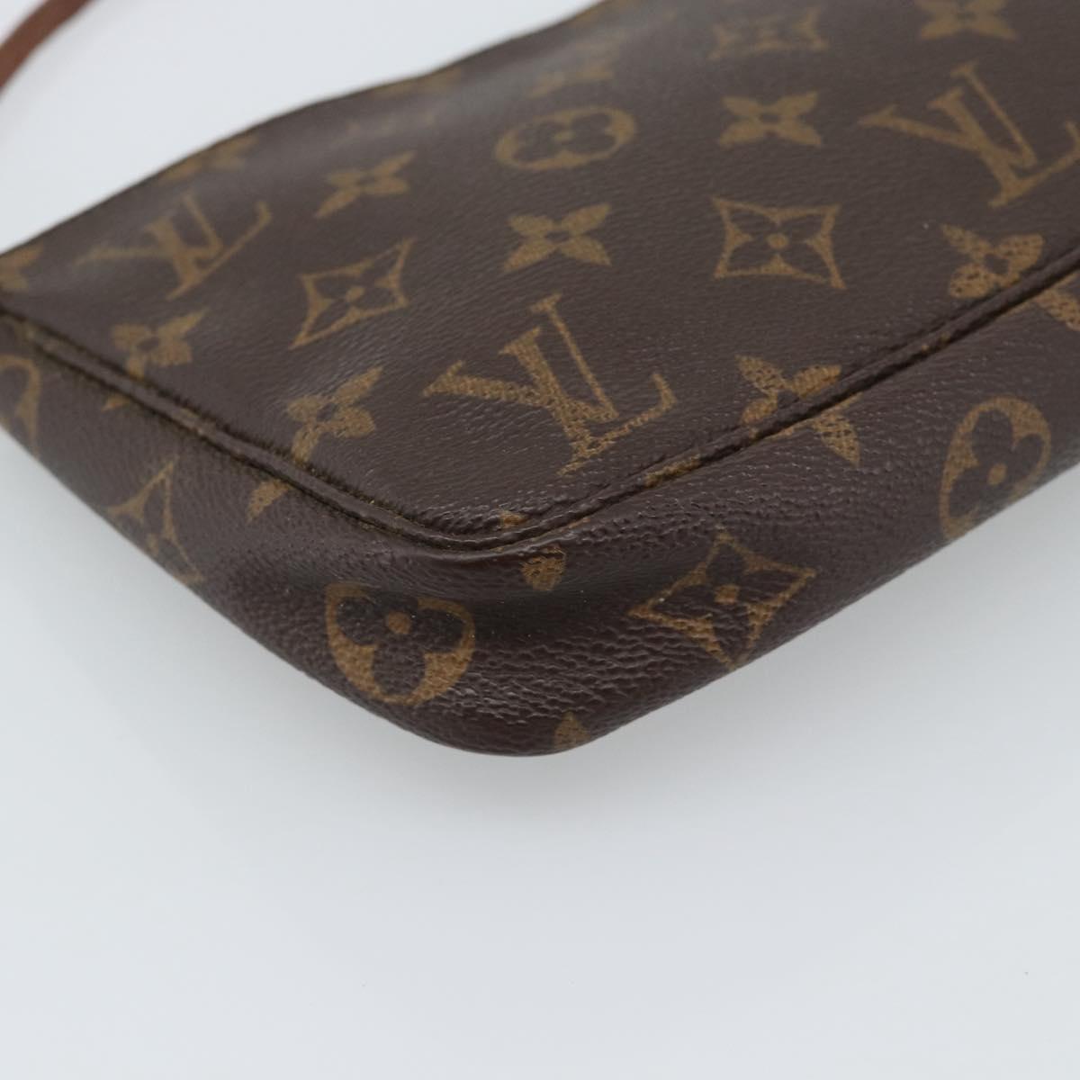 Monogram-Accessoire-Täschchen