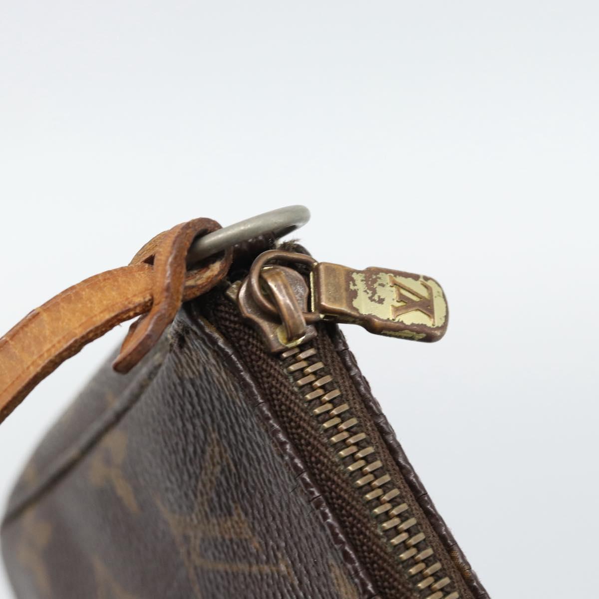 Monogram-Accessoire-Täschchen