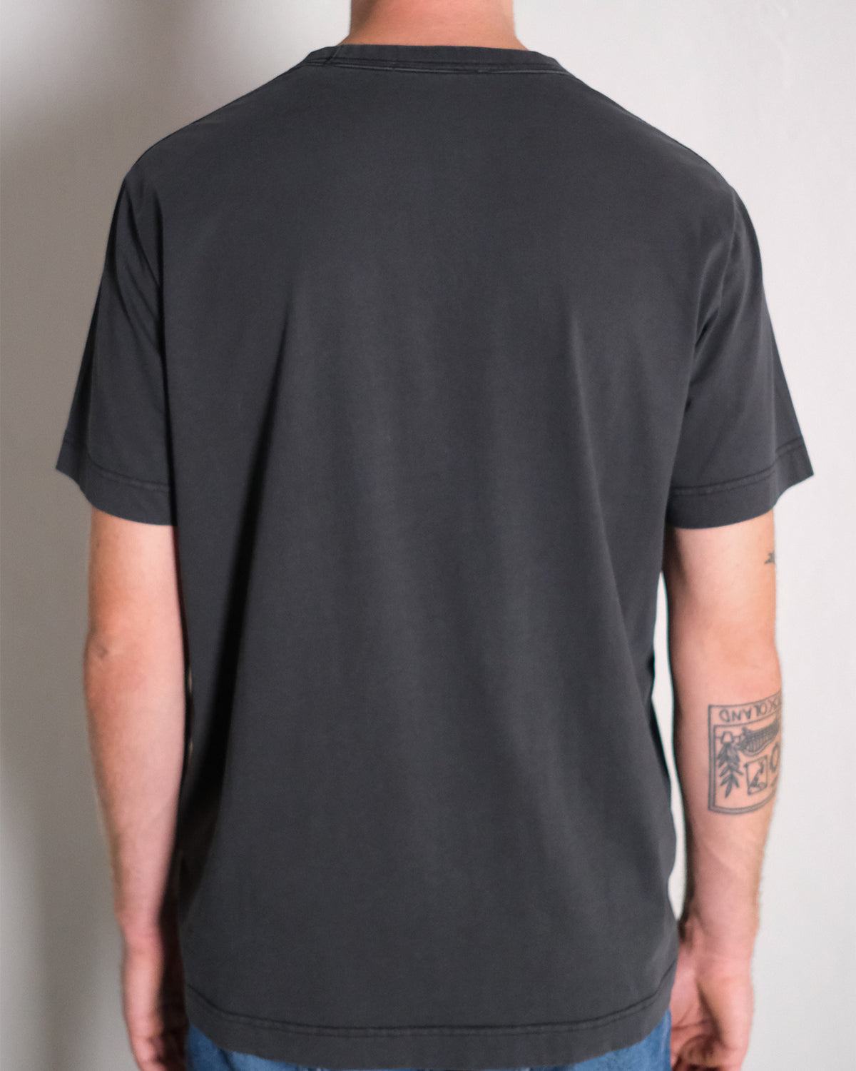 Wordmark-T-Shirt „Washed Black“