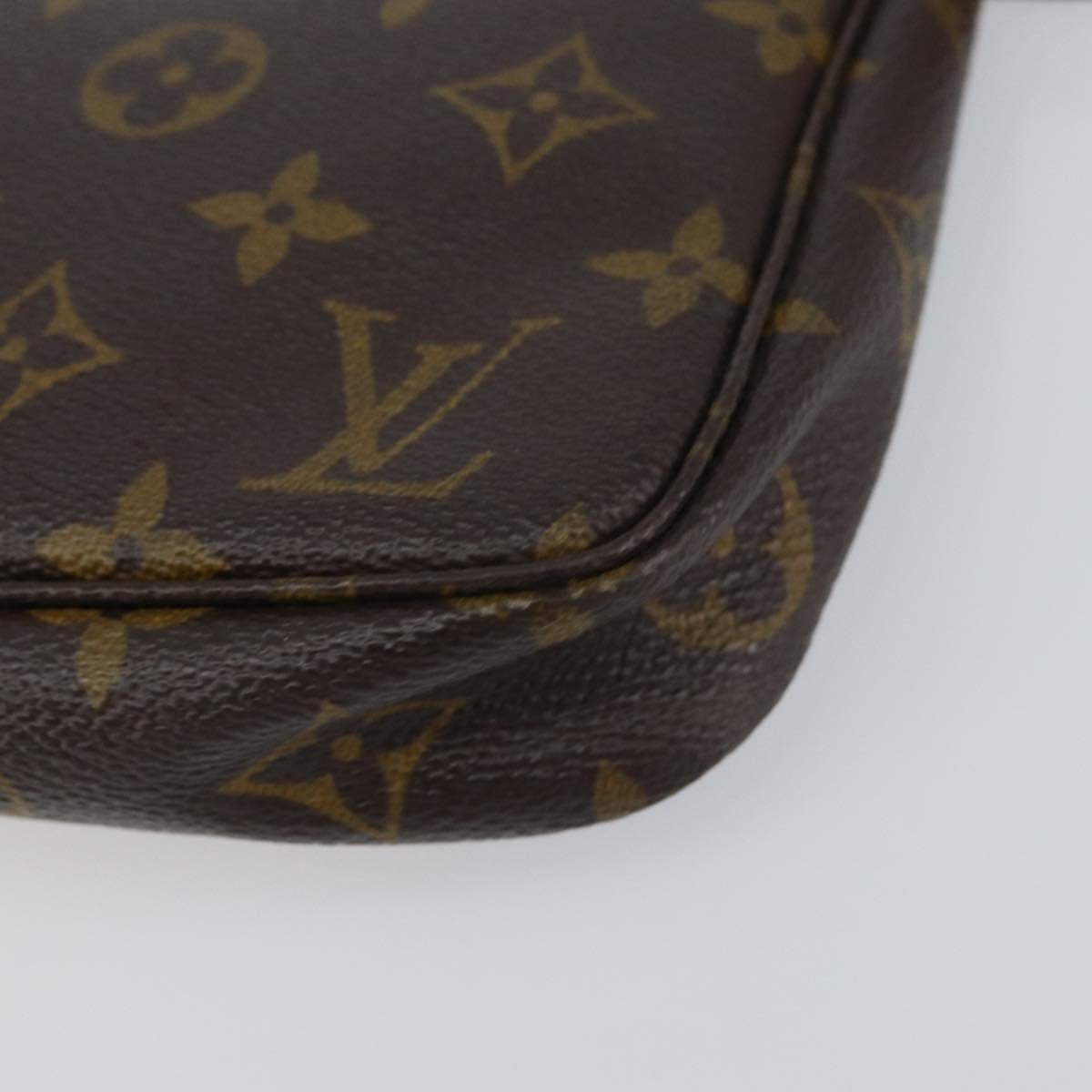 Monogram Pochette Accessoires Täschchen