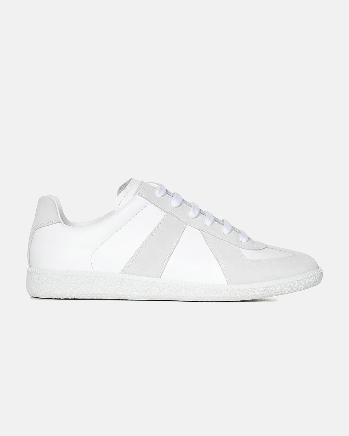 Replica White