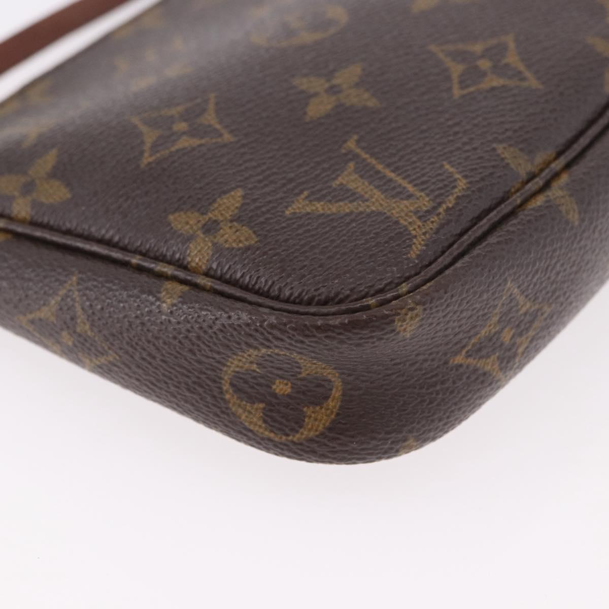 Monogram-Accessoire-Täschchen