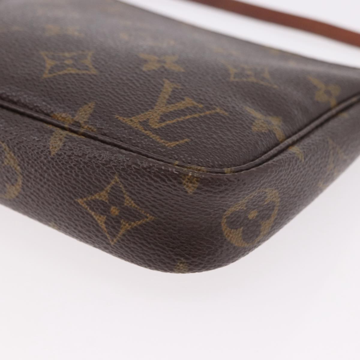 Monogram-Accessoire-Täschchen