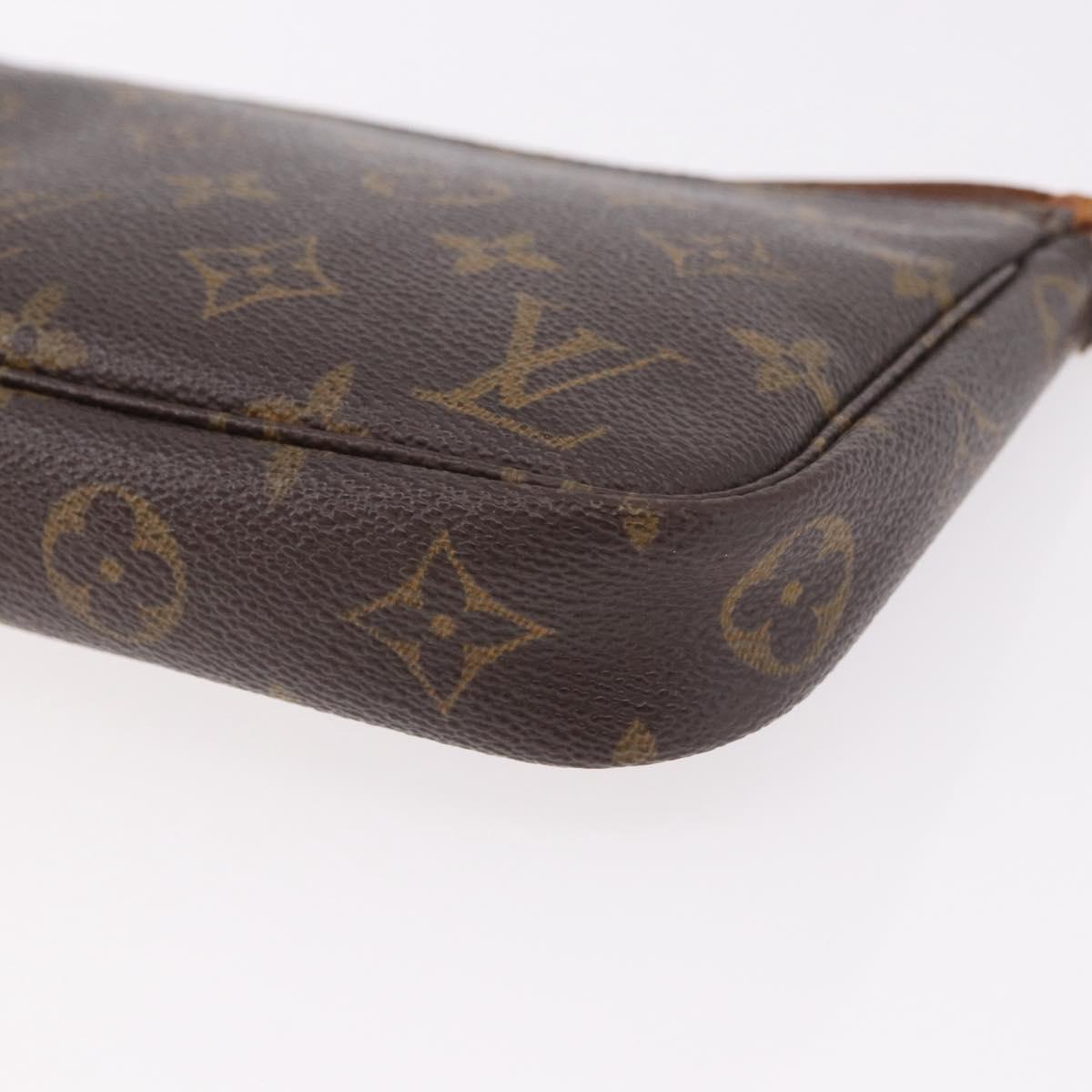 Monogram-Accessoire-Täschchen
