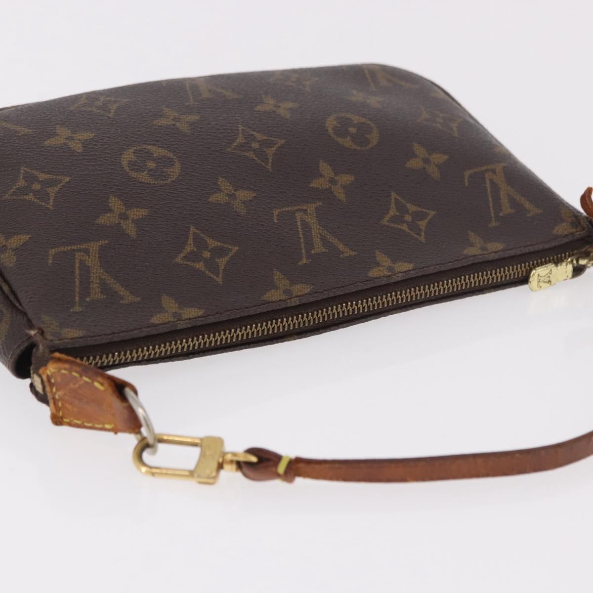 Monogram-Accessoire-Täschchen