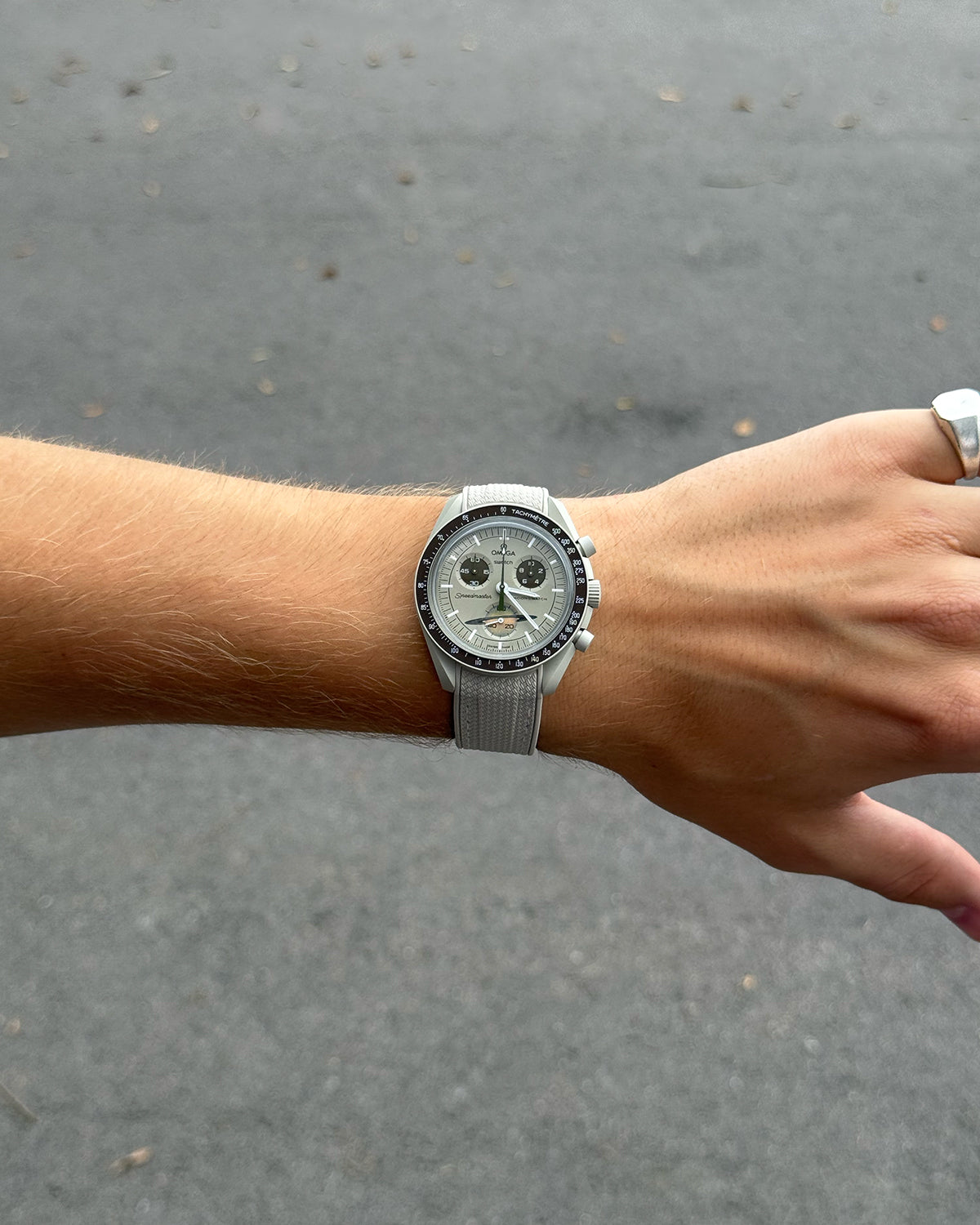 Klockband 2.0 till MoonSwatch – beige, 20 mm