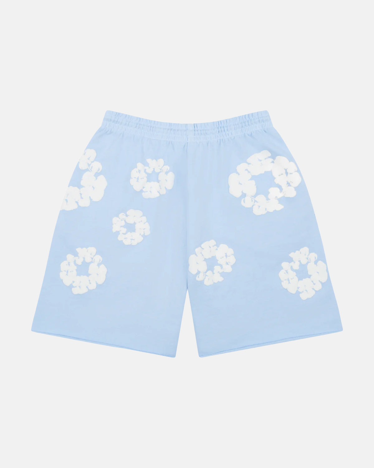 Die babyblauen Shorts „Cotton Wreath“