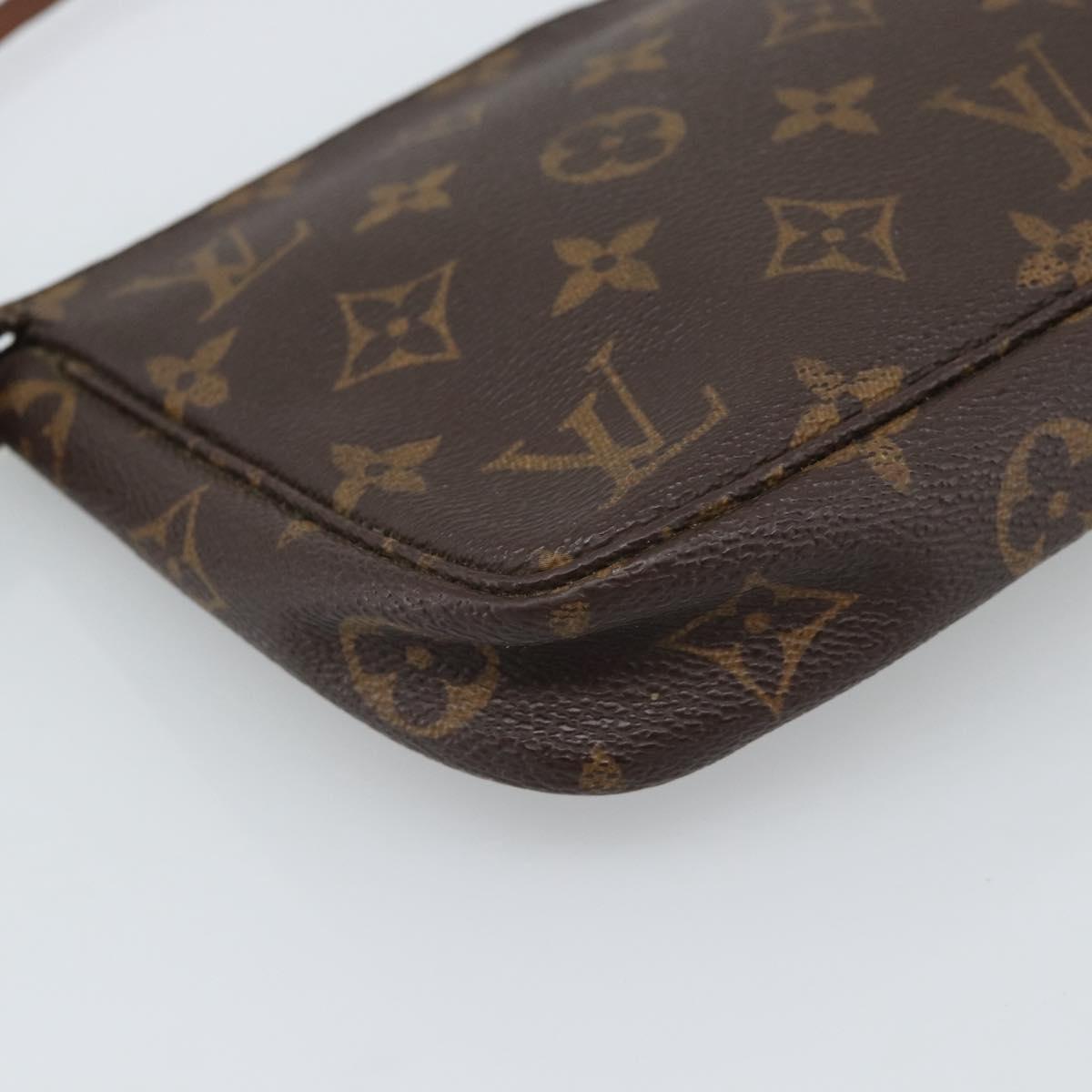 Monogram-Accessoire-Täschchen