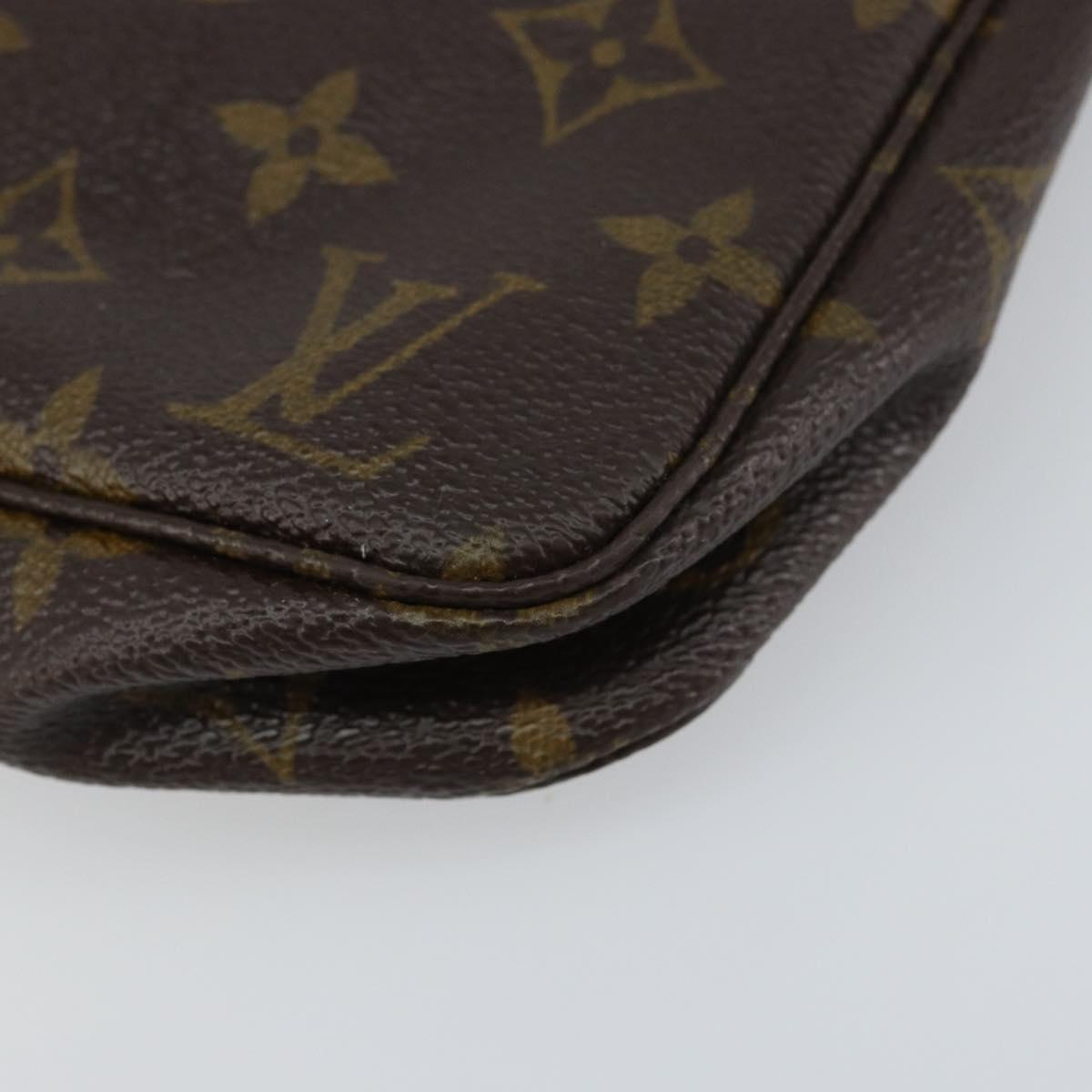 Monogram Pochette Accessoires Täschchen